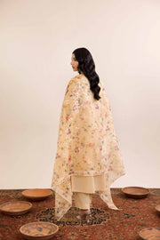 Nishat Spring it on Embroidered Cambric Unstitched 3Pc Suit - 42401039