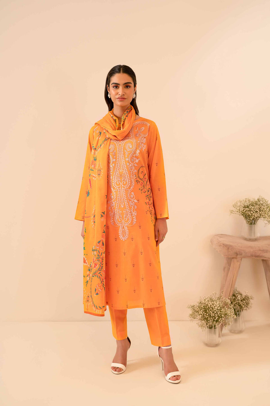 Nishat Summer Unstitched Embroidered Lawn 3Pc Suit - 42401045