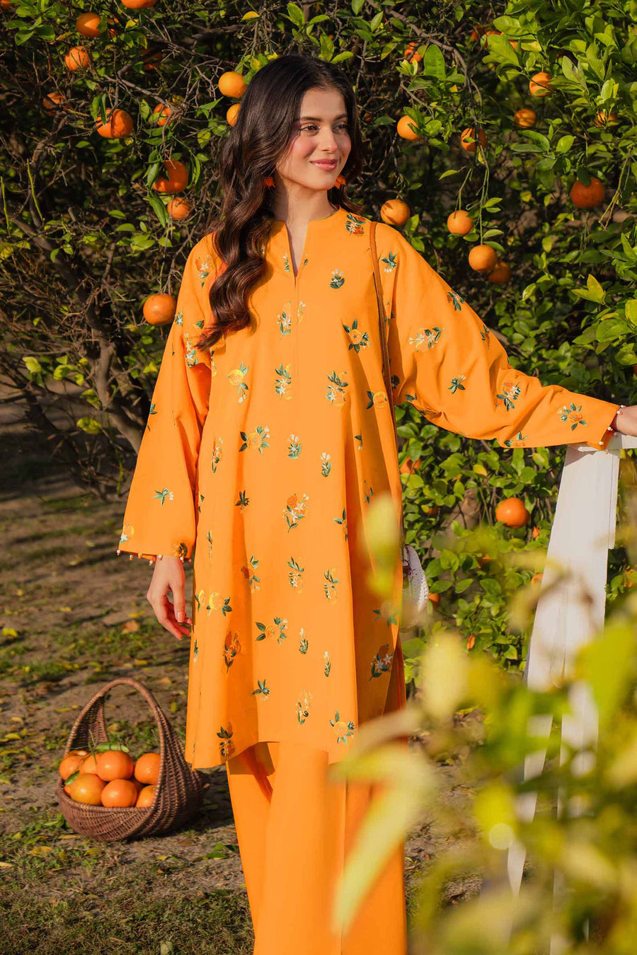 Nishat Summer Unstitched Embroidered Cambric 2Pc Suit - 42401057