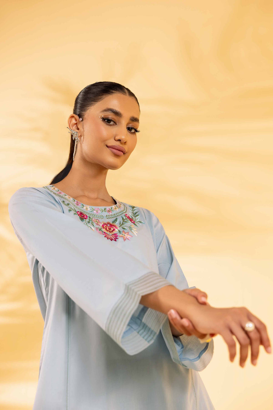 Nishat Summer Unstitched Embroidered Cambric 2Pc Suit - 42401058