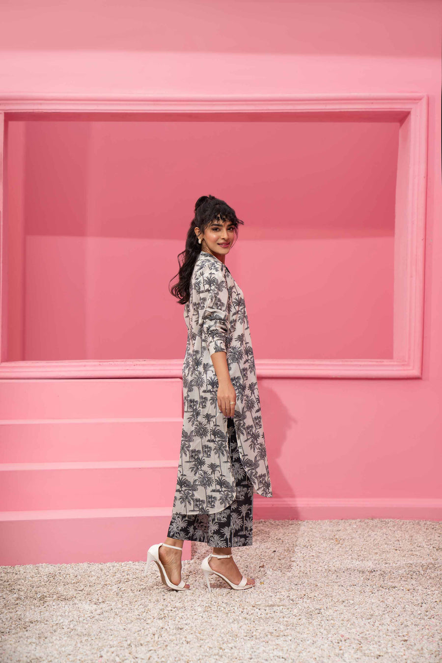 Nishat Summer Unstitched Printed Lawn 2Pc Suit - 42401074