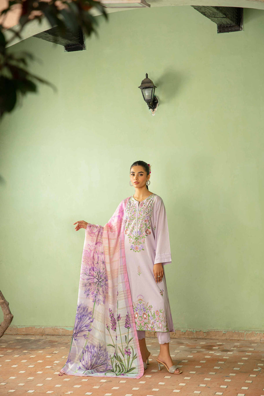 Nishat Summer Unstitched Embroidered Cambric 3Pc Suit - 42401085