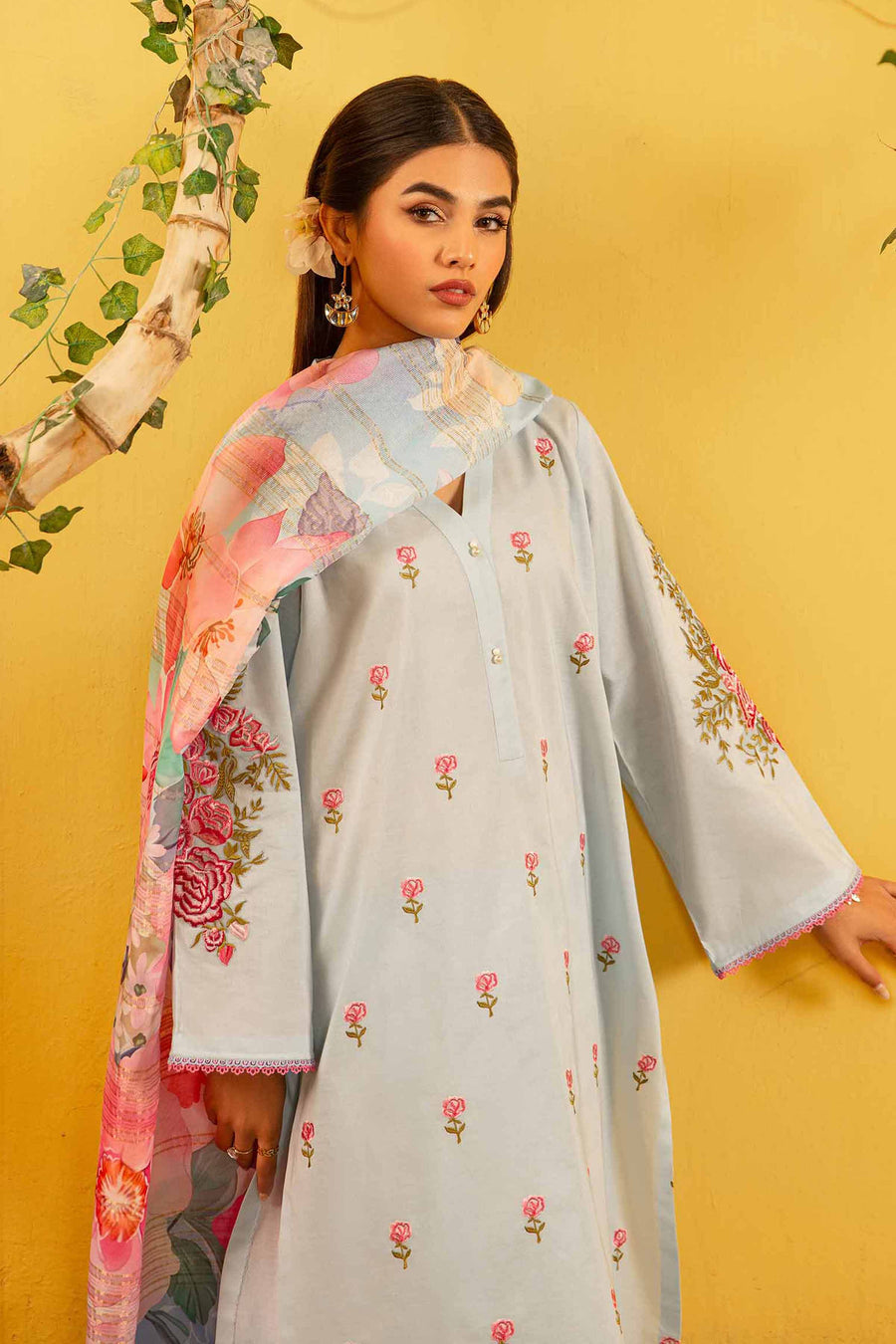 Nishat Summer Unstitched Embroidered Cambric 3Pc Suit - 42401086