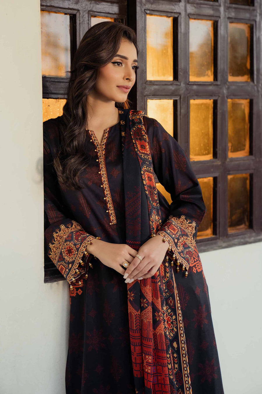 Nishat Summer Unstitched Embroidered Lawn 2Pc Suit - 42401087