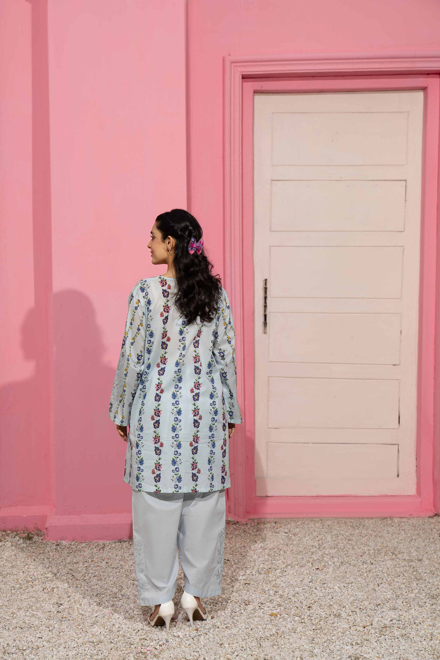 Nishat Summer Unstitched Embroidered Lawn 2Pc Suit - 42401103