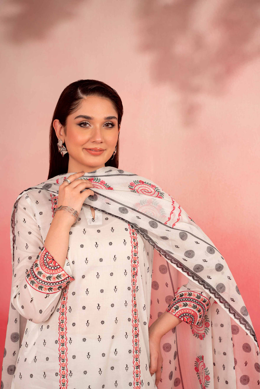 Nishat Summer Unstitched Embroidered Lawn 3Pc Suit - 42401130