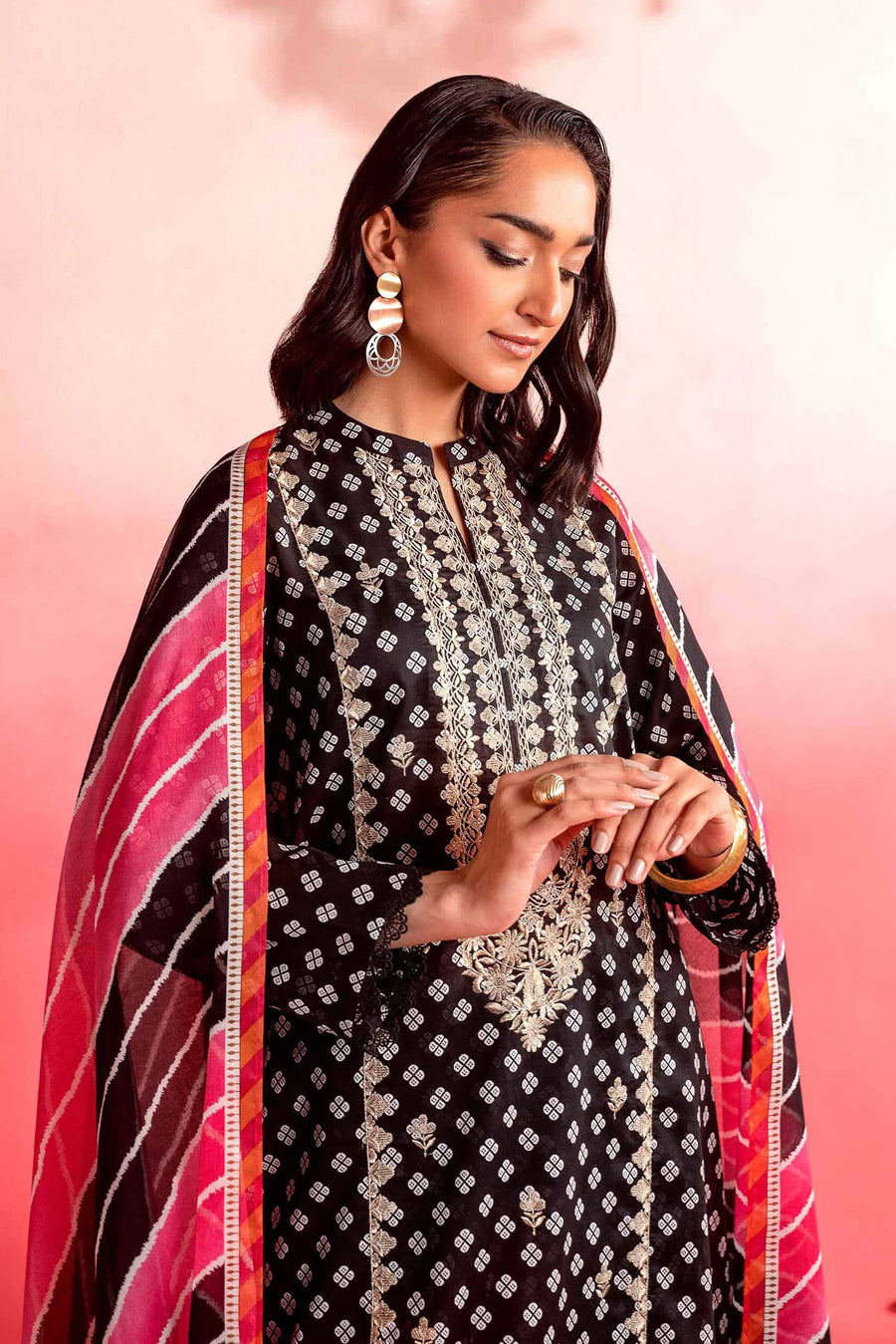 Nishat Summer Unstitched Embroidered Lawn 3Pc Suit - 42401131