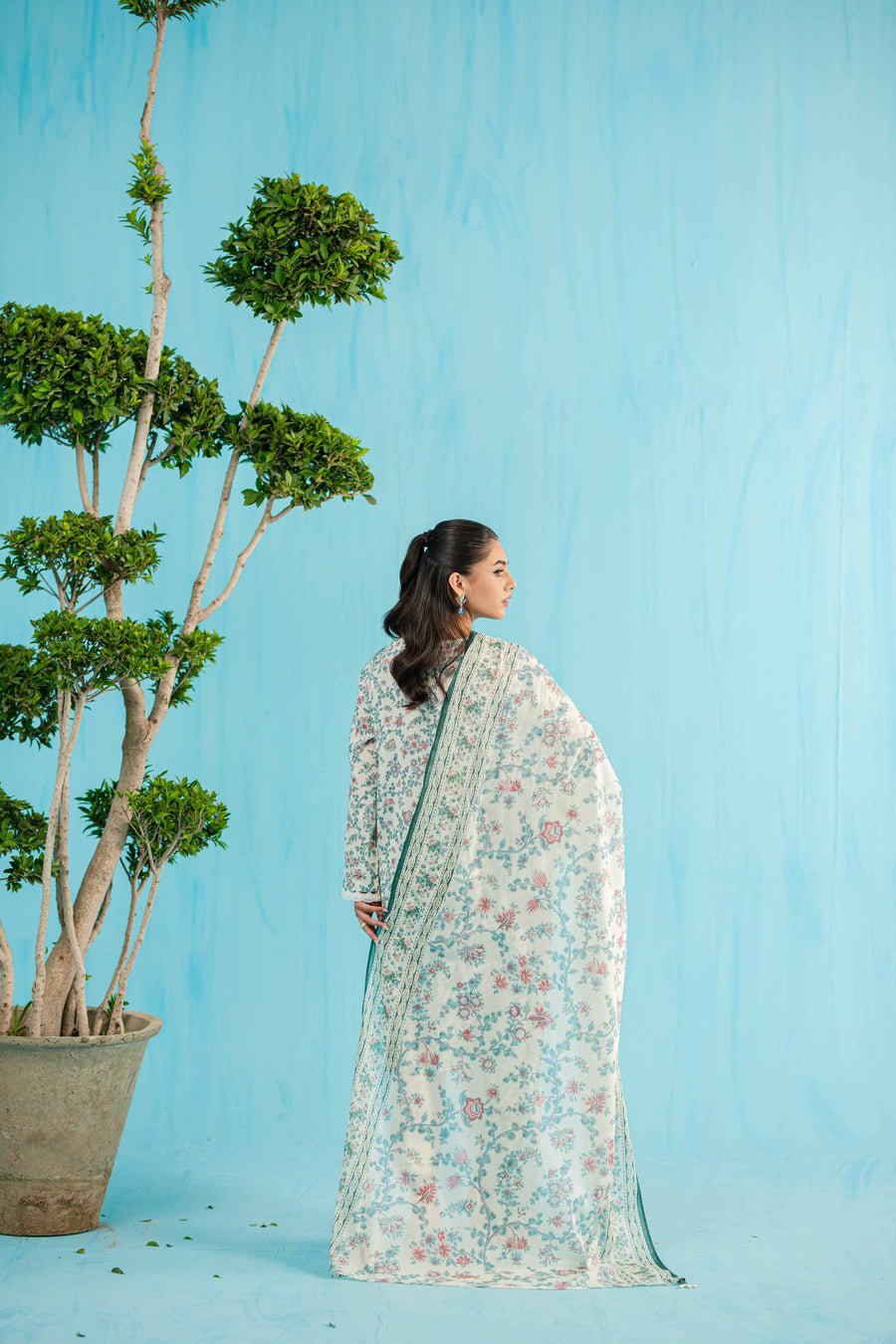 Nishat Summer Unstitched Printed Lawn 3Pc Suit - 42401140
