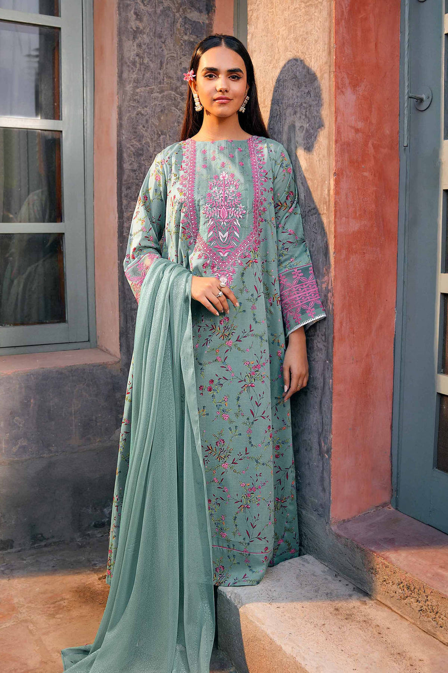 Nishat Summer Unstitched Embroidered Lawn 3Pc Suit - 42401148