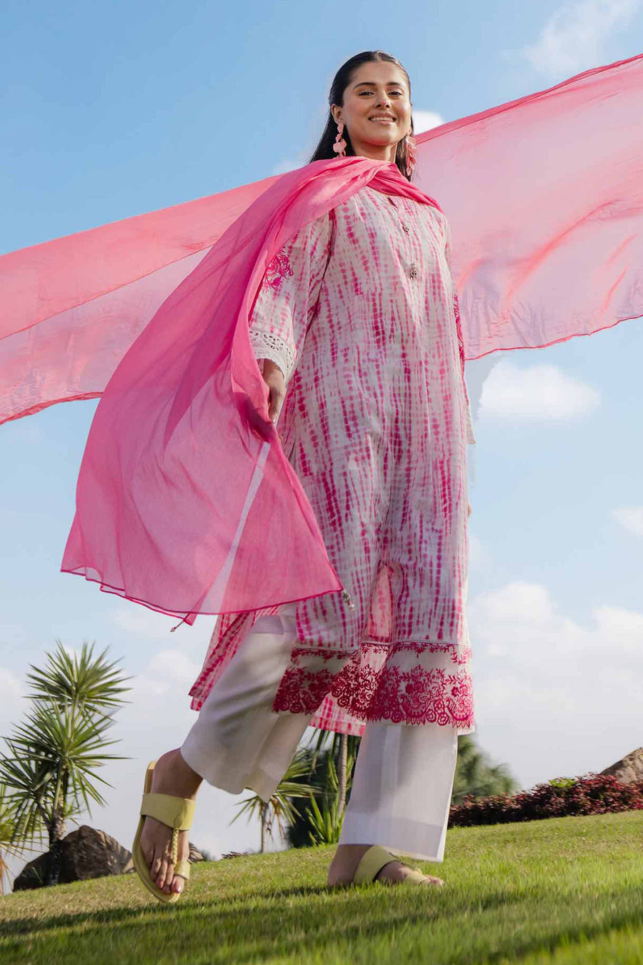 Nishat Summer Unstitched Embroidered Lawn 3Pc Suit - 42401153