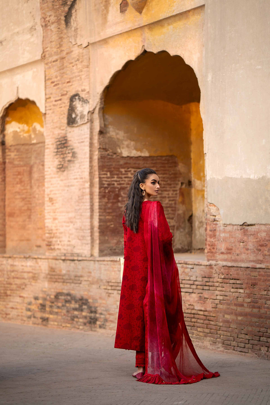 Nishat Summer Unstitched Embroidered Lawn 3Pc Suit - 42401157