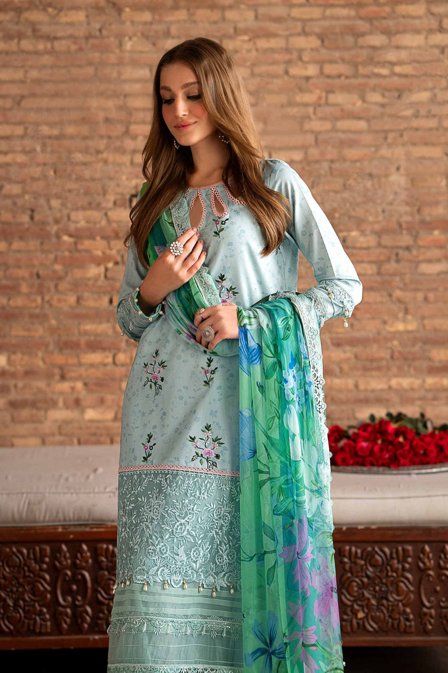Nishat Summer Unstitched Embroidered Lawn 3Pc Suit - 42401158