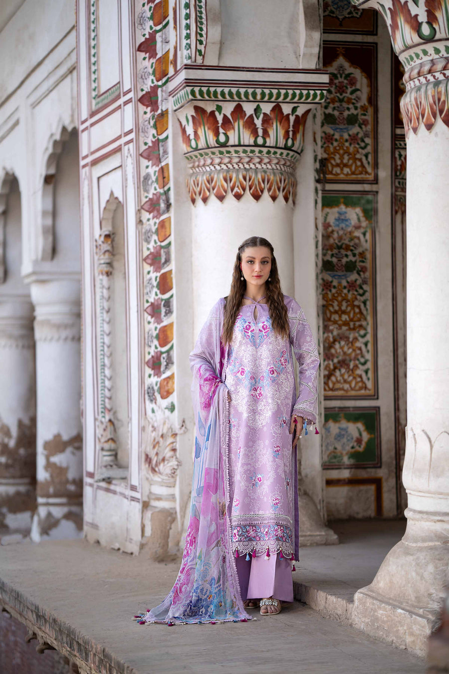 Nishat Summer Unstitched Embroidered Lawn 3Pc Suit - 42401159