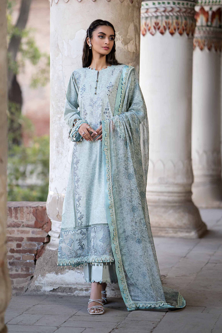 Nishat Summer Unstitched Embroidered Lawn 3Pc Suit - 42401165