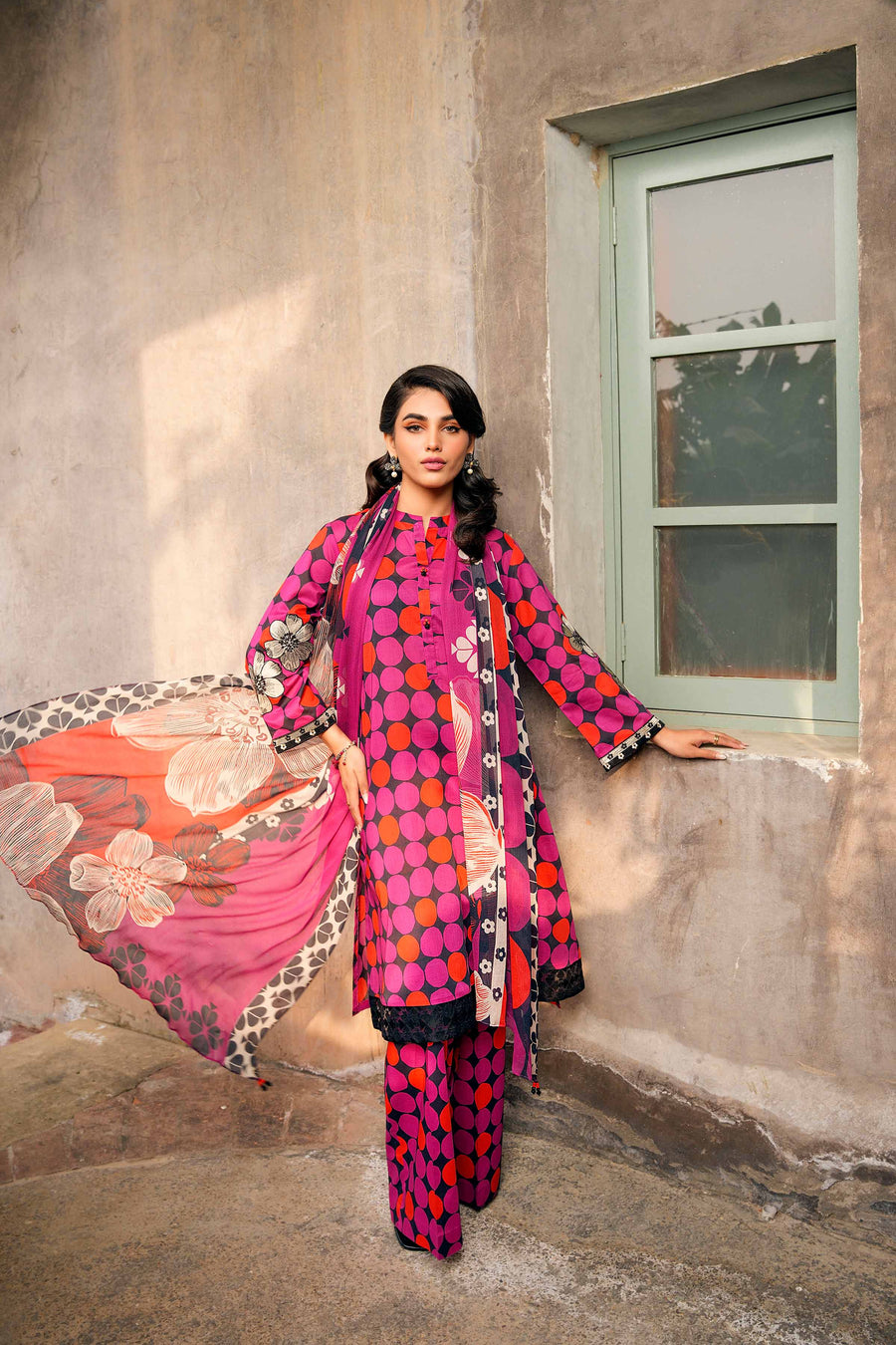Nishat Summer Unstitched Embroidered Lawn 3Pc Suit - 42401198