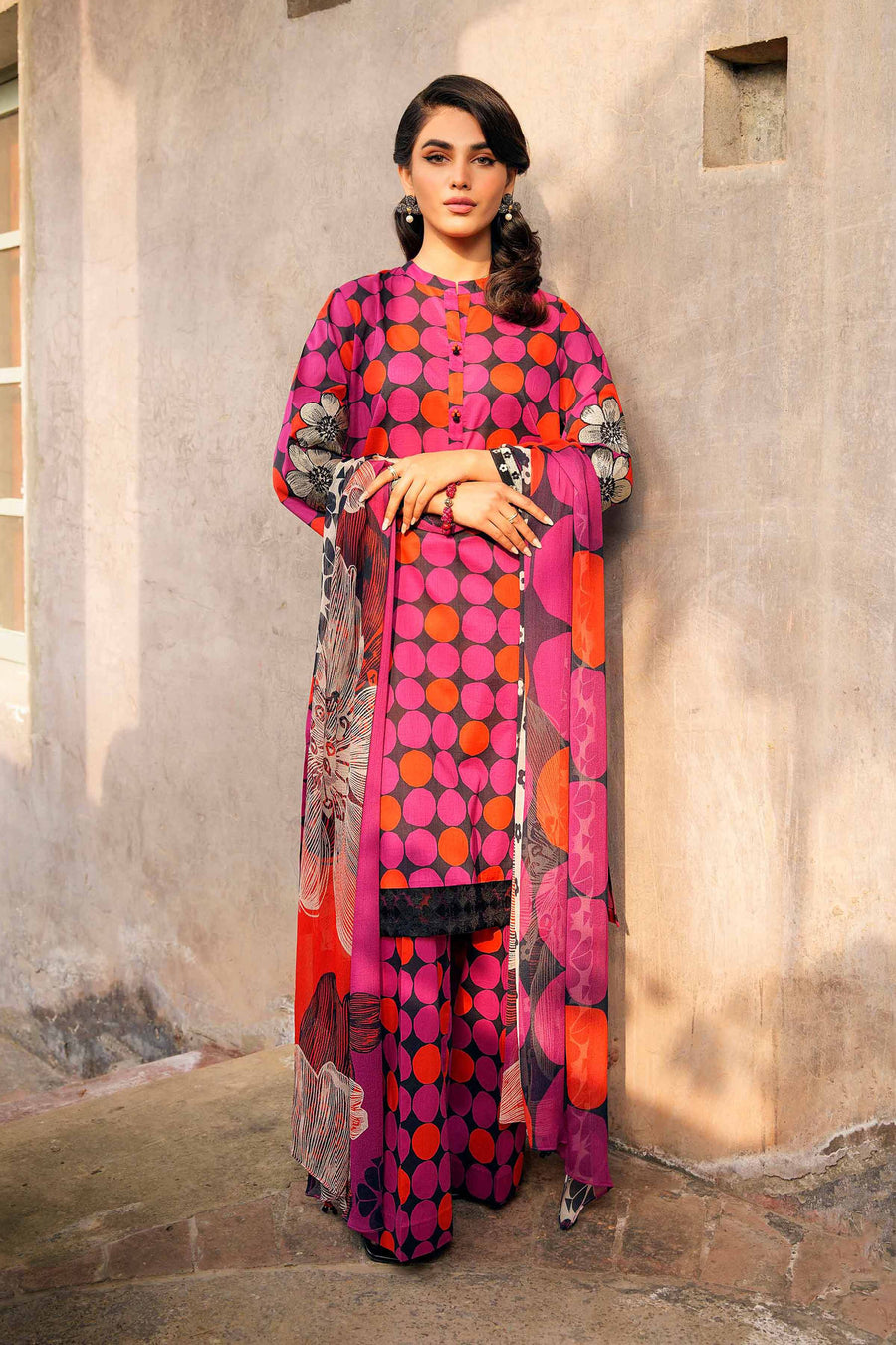 Nishat Summer Unstitched Embroidered Lawn 3Pc Suit - 42401198