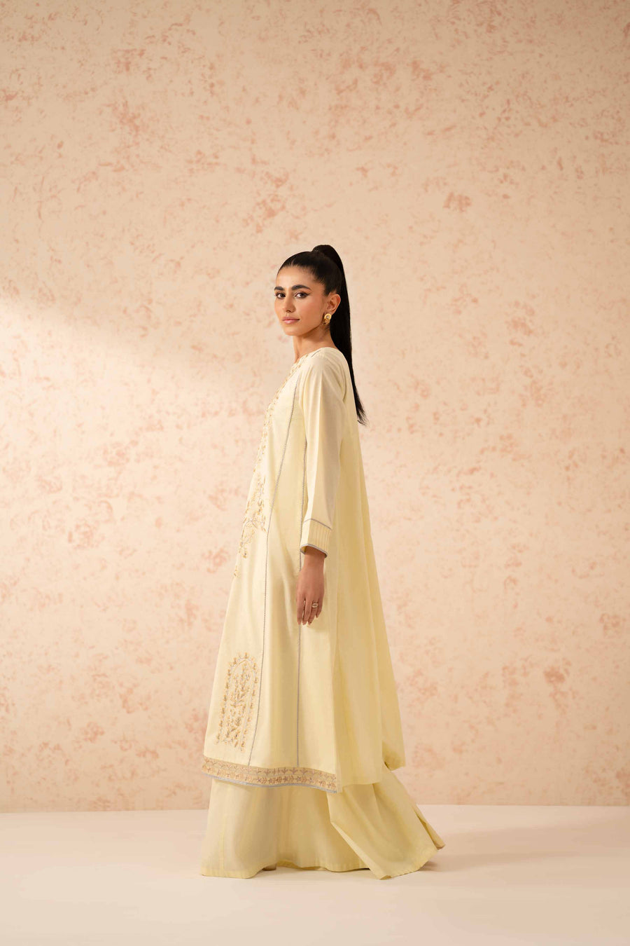 Nishat Festive Eid Embroidered Lawn Unstitched 2Pc Suit - 42401264