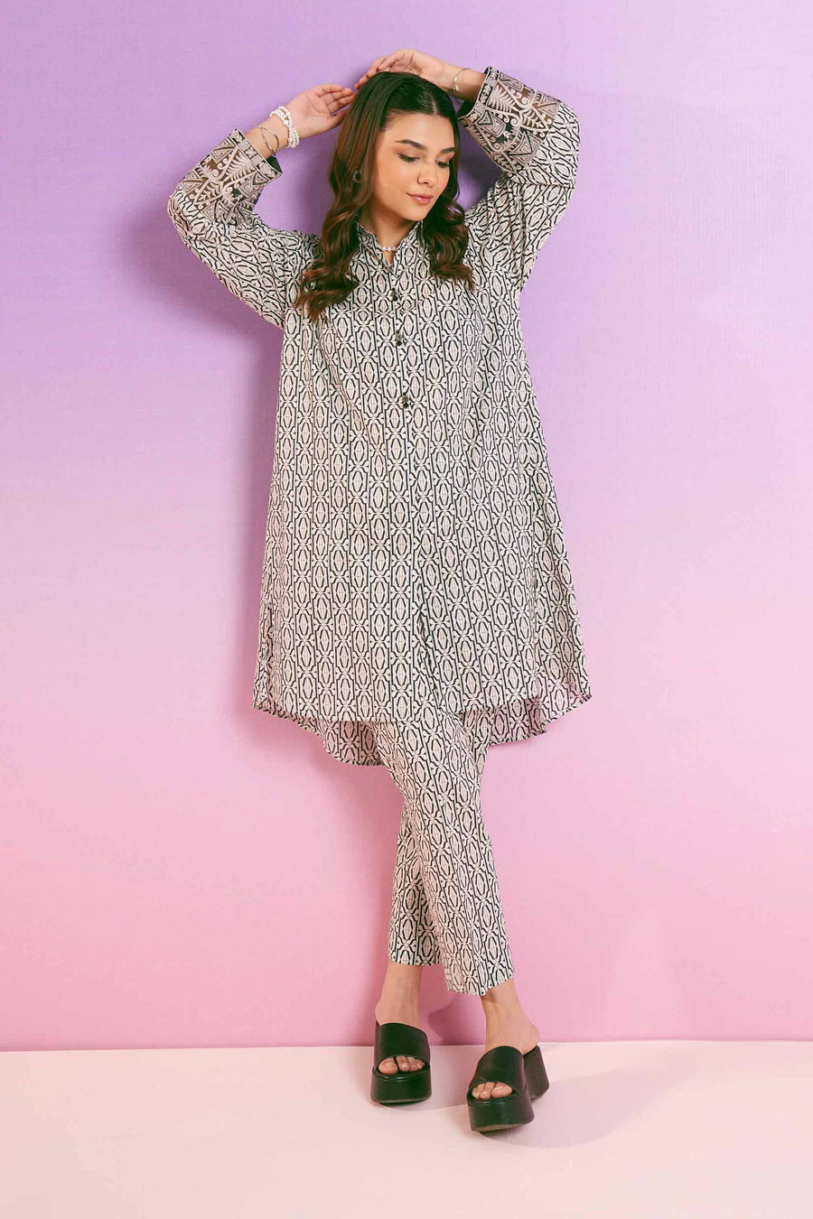 Nishat Festive Eid Embroidered Lawn Unstitched 2Pc Suit - 42401283