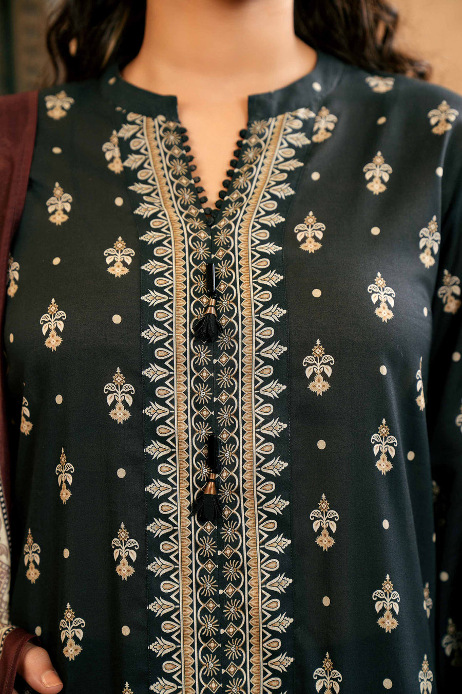 Nishat Festive Eid Printed Lawn Unstitched 2Pc Suit - 42401308