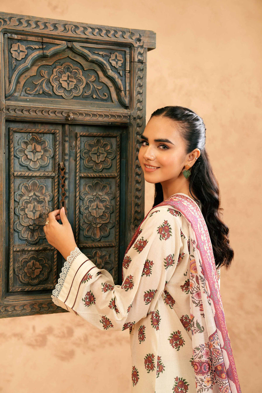 Nishat Festive Eid Printed Lawn Unstitched 2Pc Suit - 42401309
