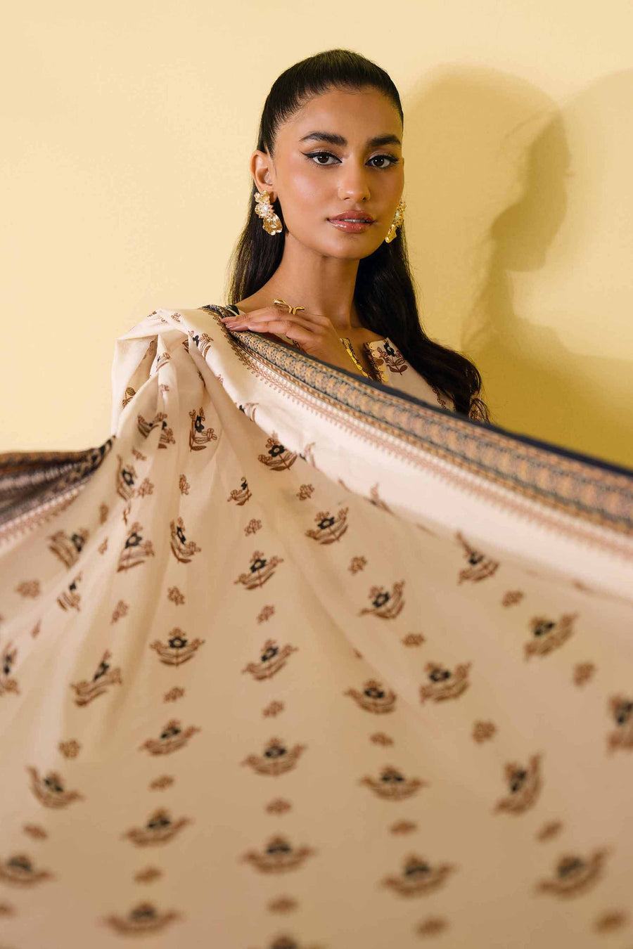 Nishat Festive Eid Printed Lawn Unstitched 3Pc Suit - 42401322
