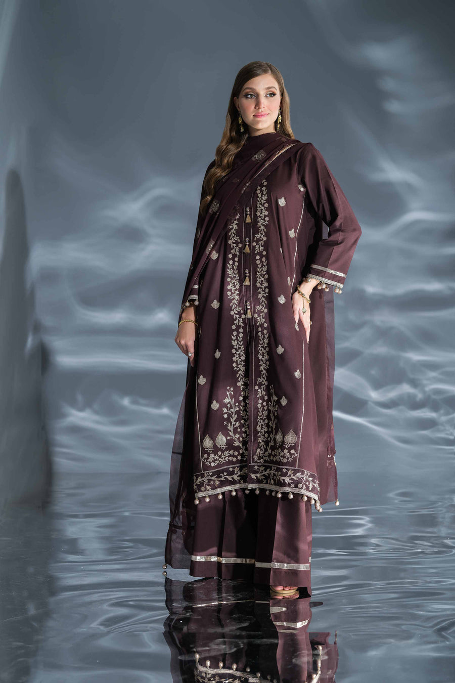 Nishat Festive Eid Embroidered Cambric Unstitched 3Pc Suit - 42401351