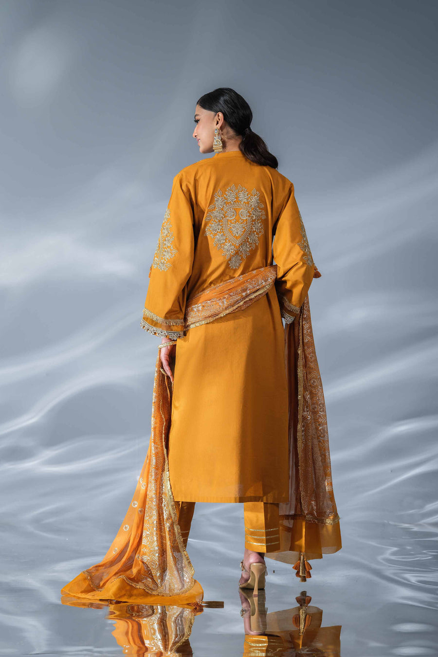 Nishat Festive Eid Embroidered Cambric Unstitched 3Pc Suit - 42401354