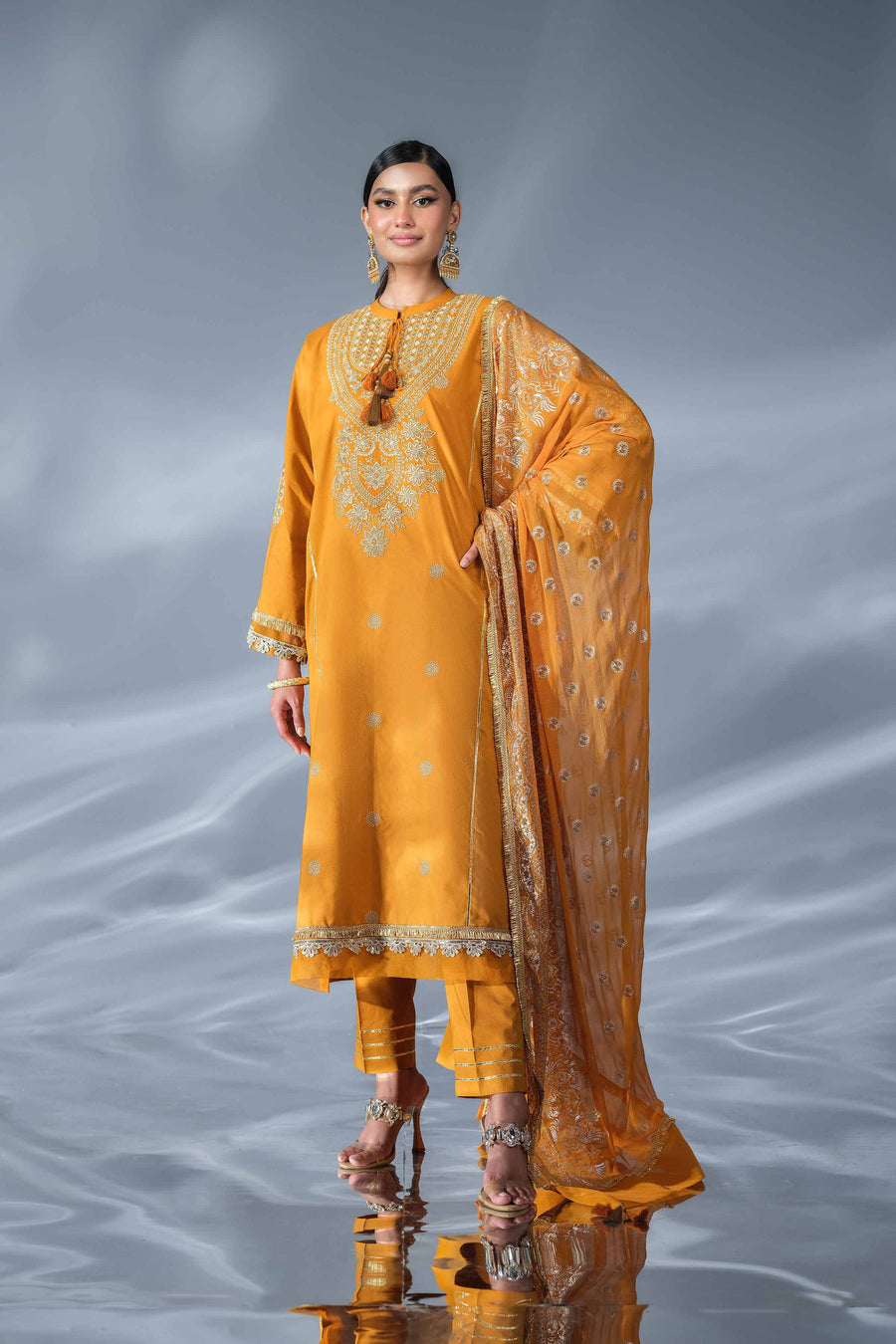 Nishat Festive Eid Embroidered Cambric Unstitched 3Pc Suit - 42401354