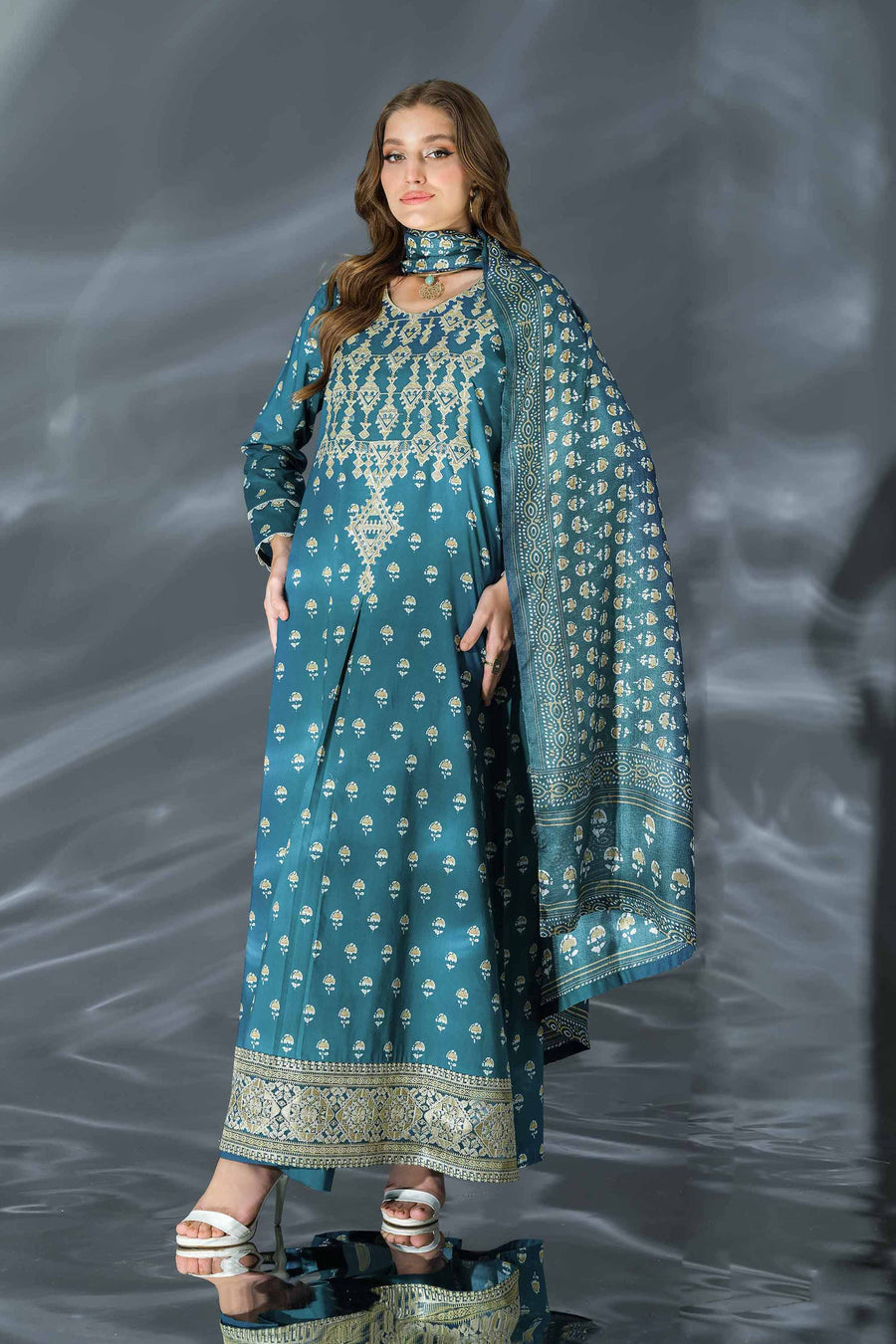 Nishat Festive Eid Embroidered Cambric Unstitched 3Pc Suit - 42401360