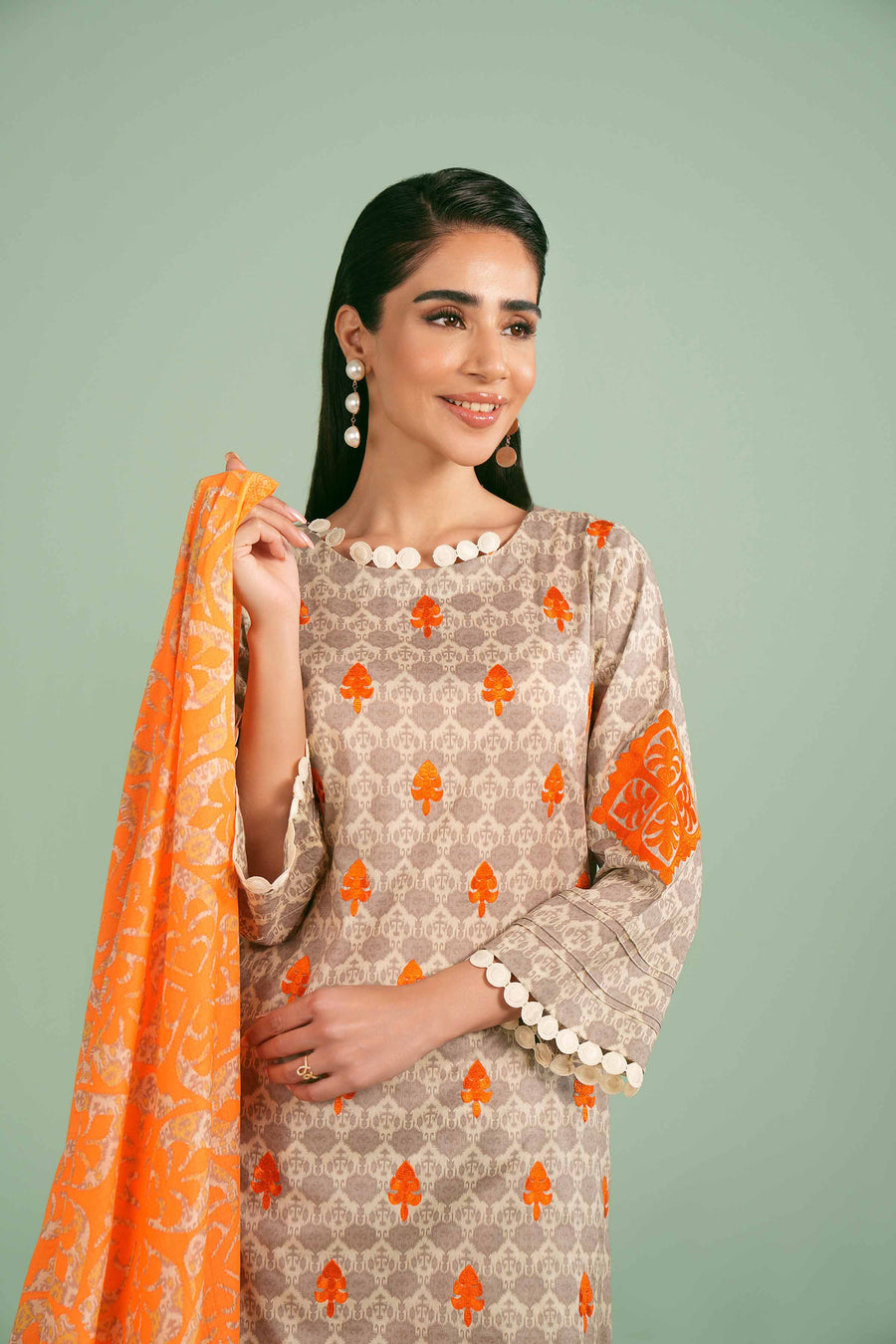Nishat Festive Eid Embroidered Lawn Unstitched 3Pc Suit - 42401402