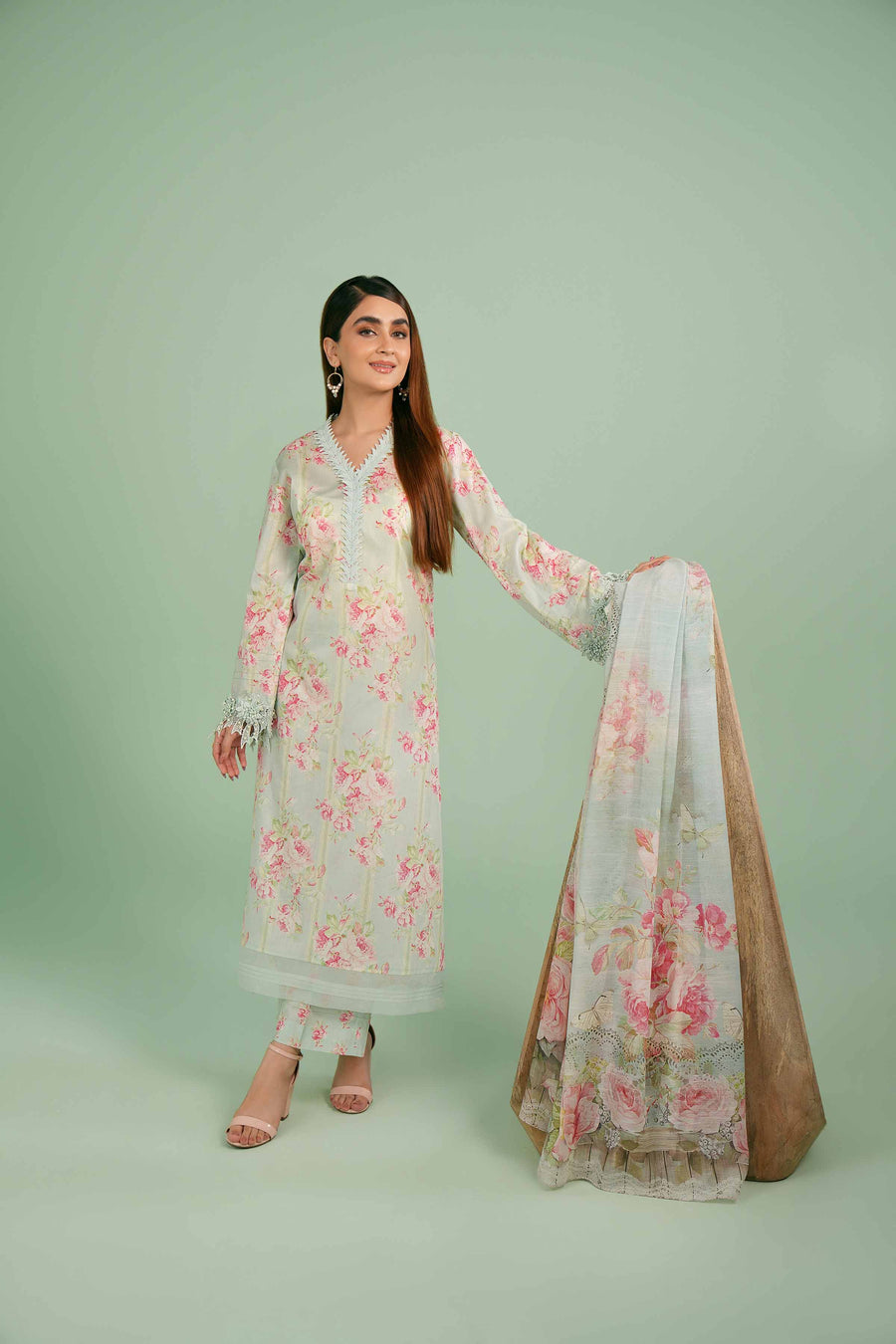 Nishat Festive Eid Printed Lawn Unstitched 3Pc Suit - 42401407
