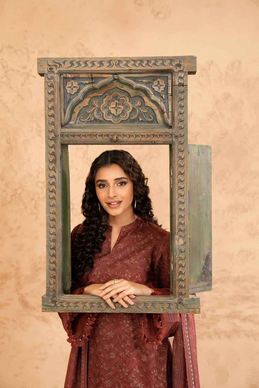 Nishat Festive Eid Embroidered Lawn Unstitched 3Pc Suit - 42401420