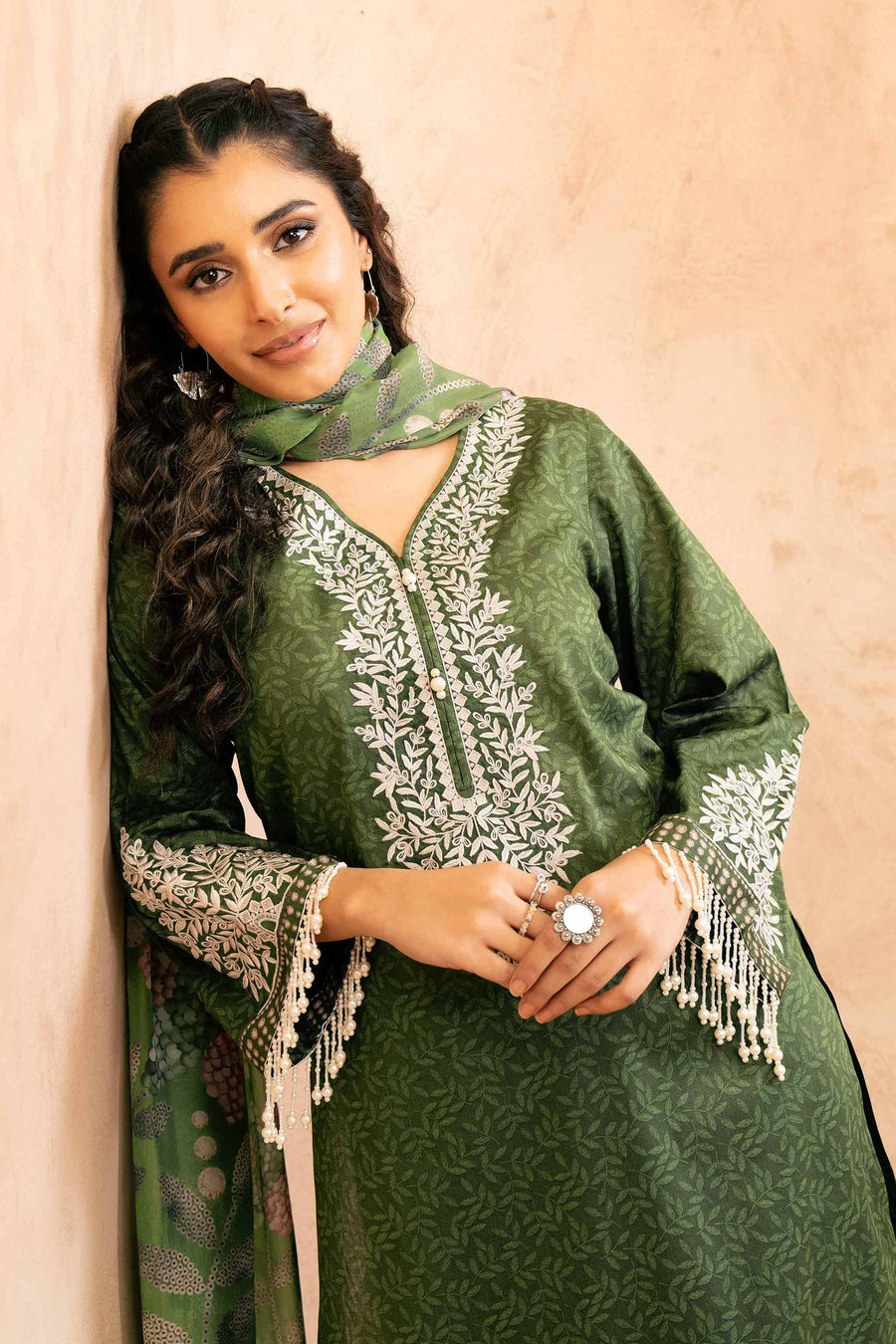 Nishat Festive Eid Embroidered Lawn Unstitched 3Pc Suit - 42401421