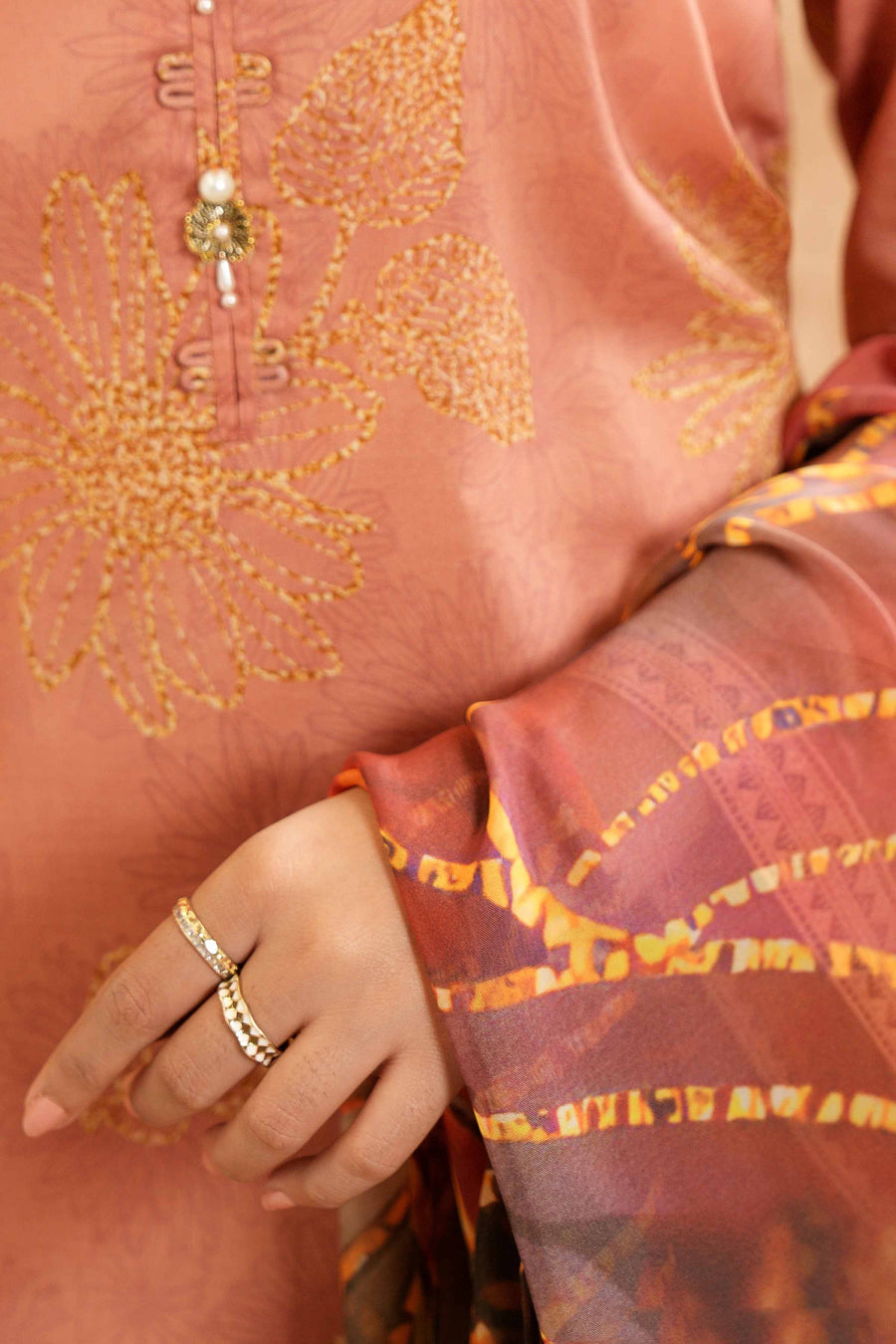 Nishat Festive Eid Printed Lawn Unstitched 3Pc Suit - 42401422