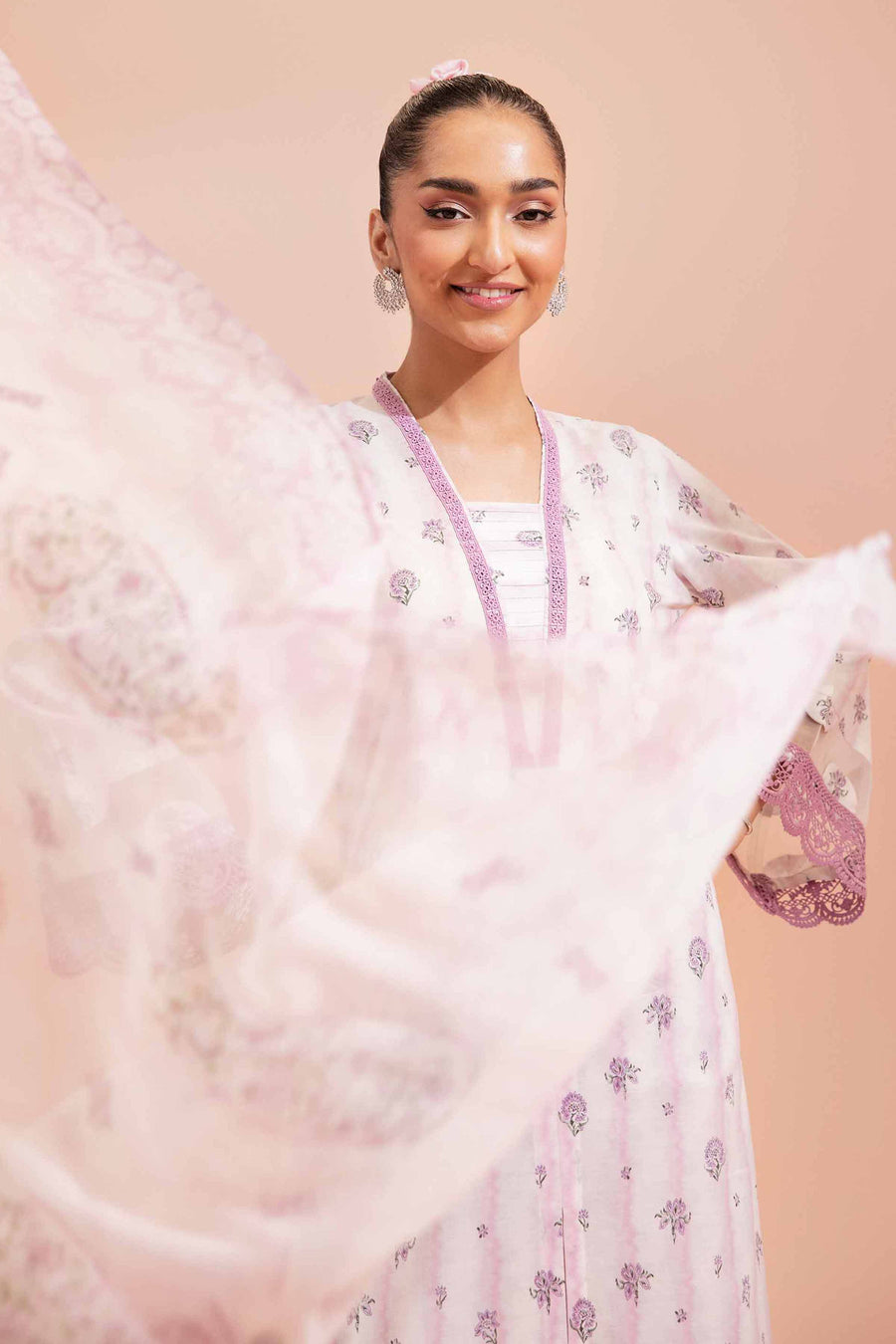 Nishat Festive Eid Printed Lawn Unstitched 3Pc Suit - 42401486