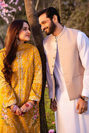 Nishat Festive Eid Embroidered Lawn Unstitched 3Pc Suit - 42401909