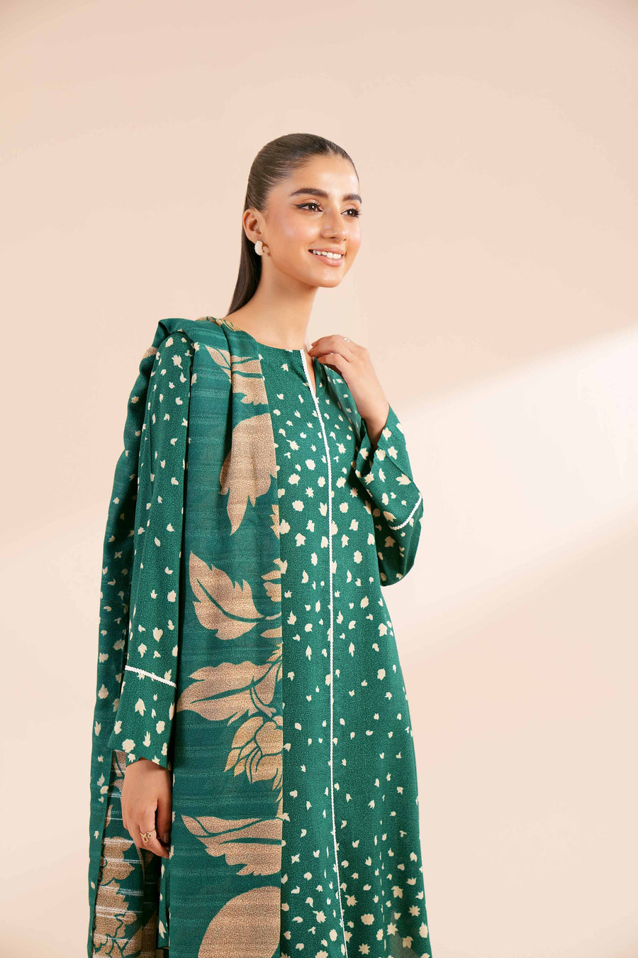 Nishat Fall Fantasy Printed Lawn Unstitched 3Pc Suit - 42402106