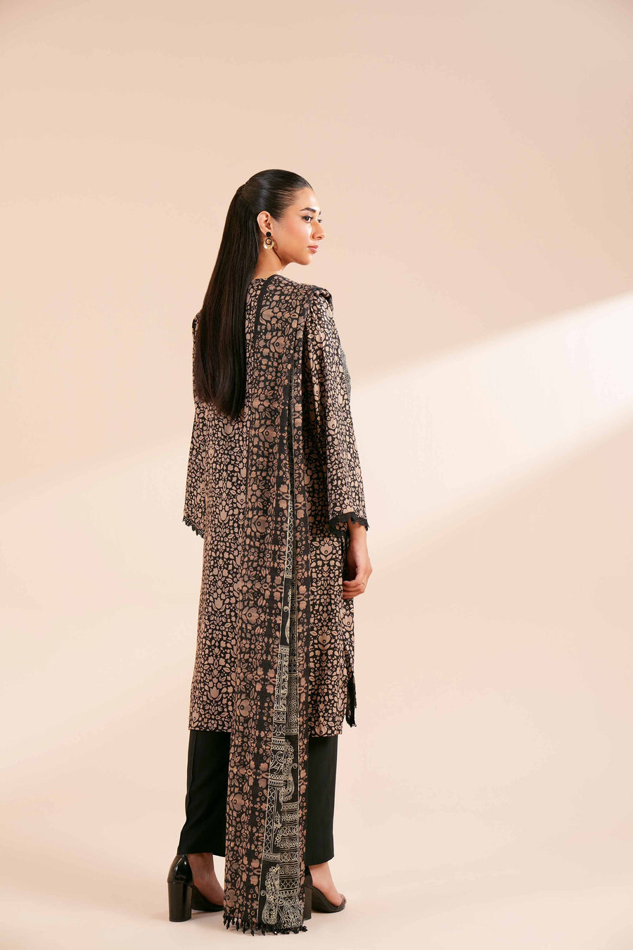 Nishat Fall Fantasy Printed Lawn Unstitched 3Pc Suit - 42402112