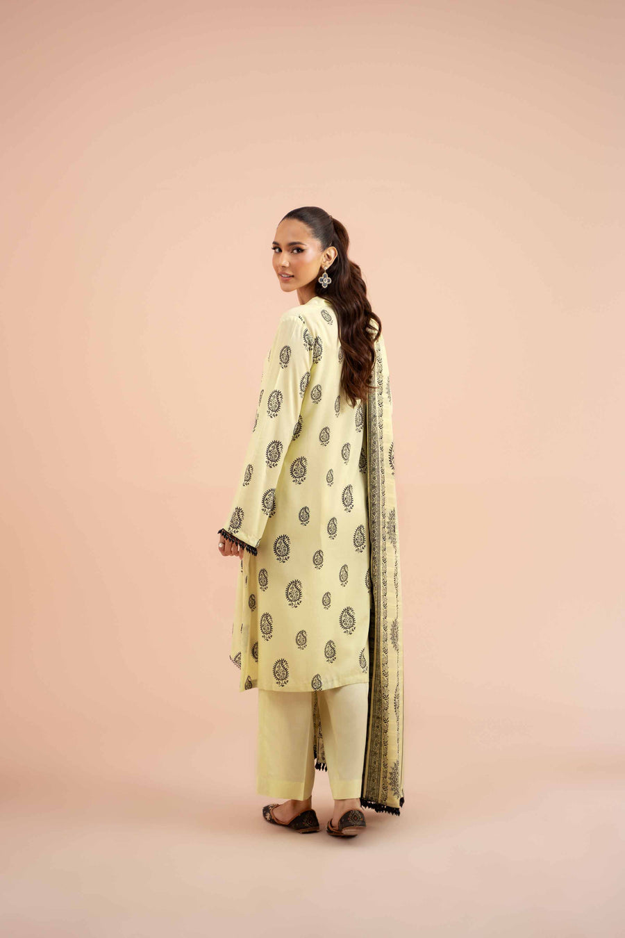 Nishat Fall Fantasy Printed Lawn Unstitched 3Pc Suit - 42402116