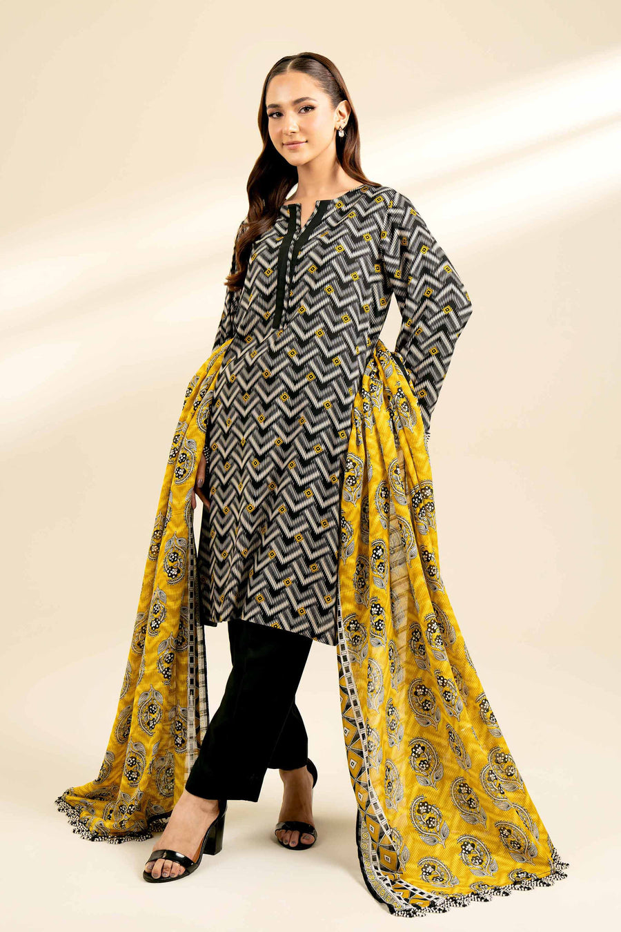 Nishat Fall Fantasy Printed Lawn Unstitched 3Pc Suit - 42402118