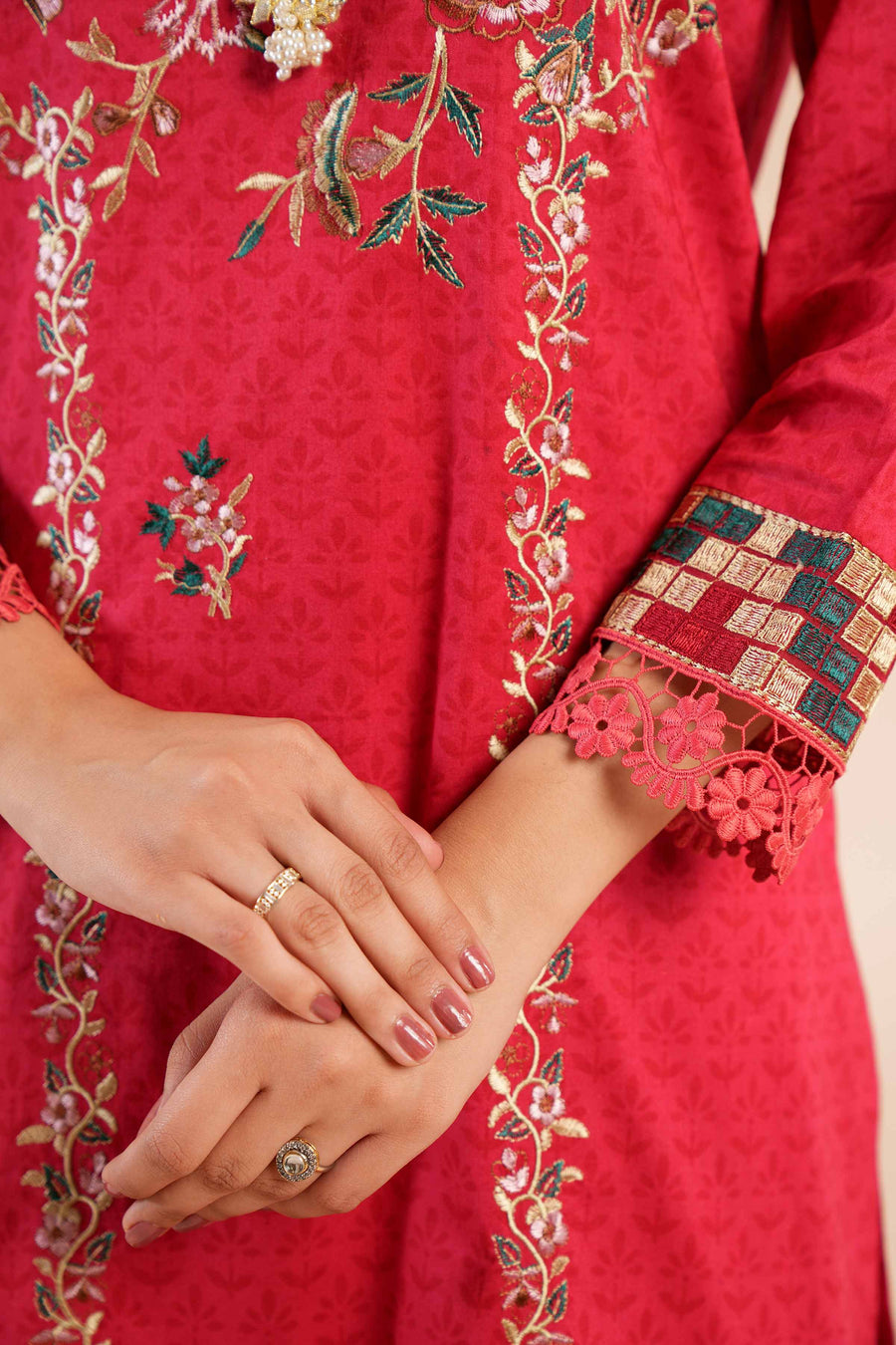 Nishat Fall Fantasy Embroidered Cambric Unstitched 3Pc Suit - 42402136