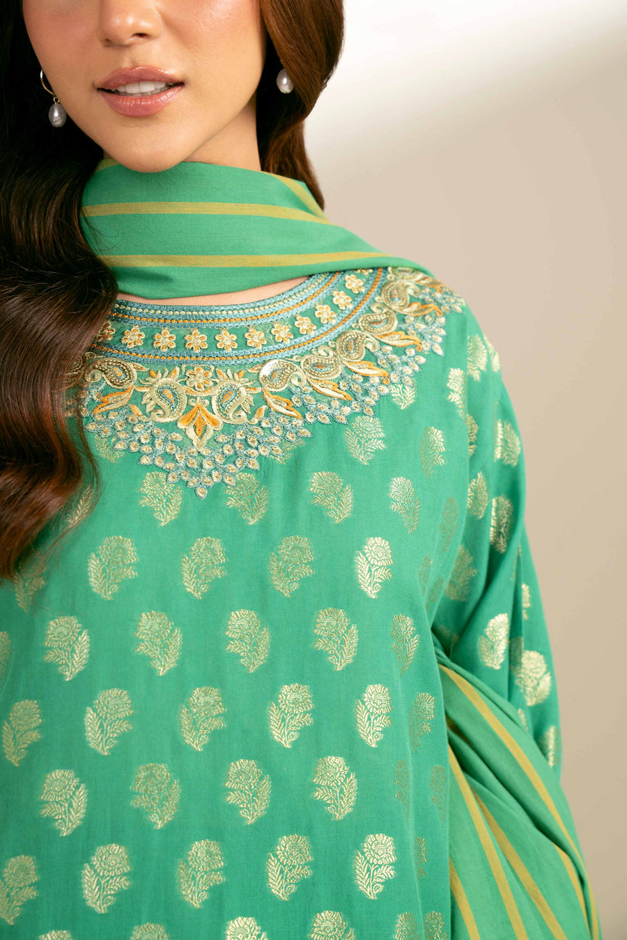 Nishat Fall Fantasy Embroidered Jacquard Unstitched 3Pc Suit - 42402166