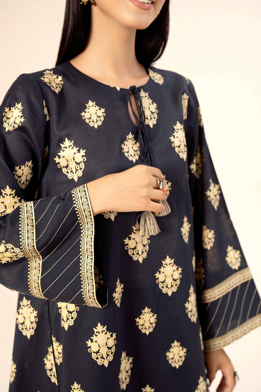 Nishat Festive Eid Gold Printed Lawn Unstitched 3Pc Suit - 42403309