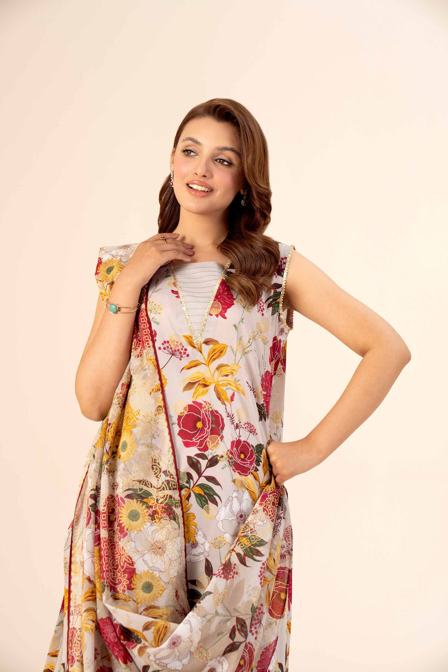 Nishat Festive Eid Gold Printed Lawn Unstitched 3Pc Suit - 42403313