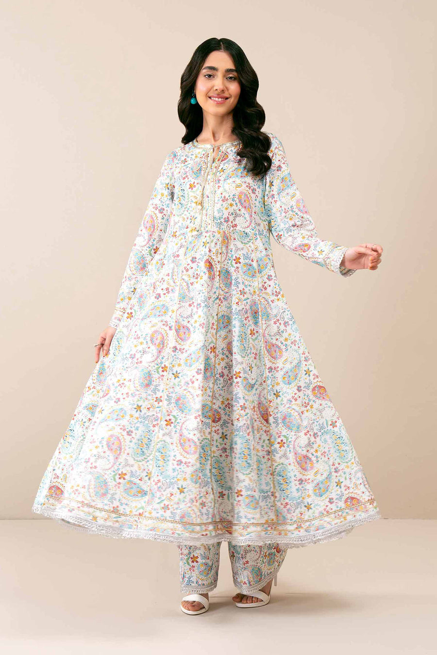 Nishat Festive Eid Digital Printed Lawn Unstitched 1Pc Shirt - 42403340