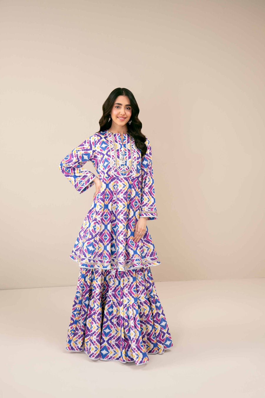 Nishat Festive Eid Digital Printed Lawn Unstitched 1Pc Shirt - 42403342