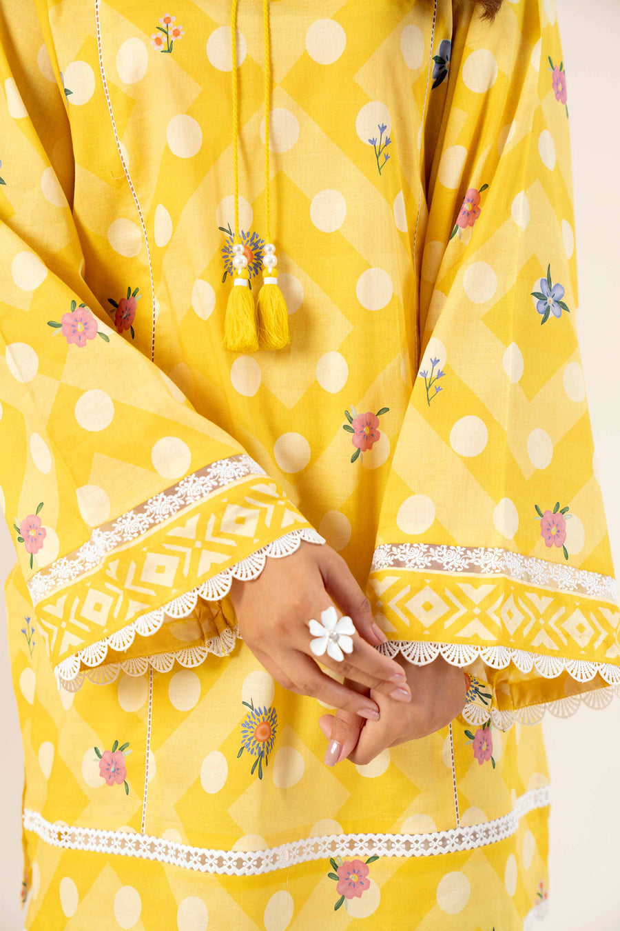 Nishat Freedom to Buy Printed Lawn Unstitched 3Pc Suit - 42403365