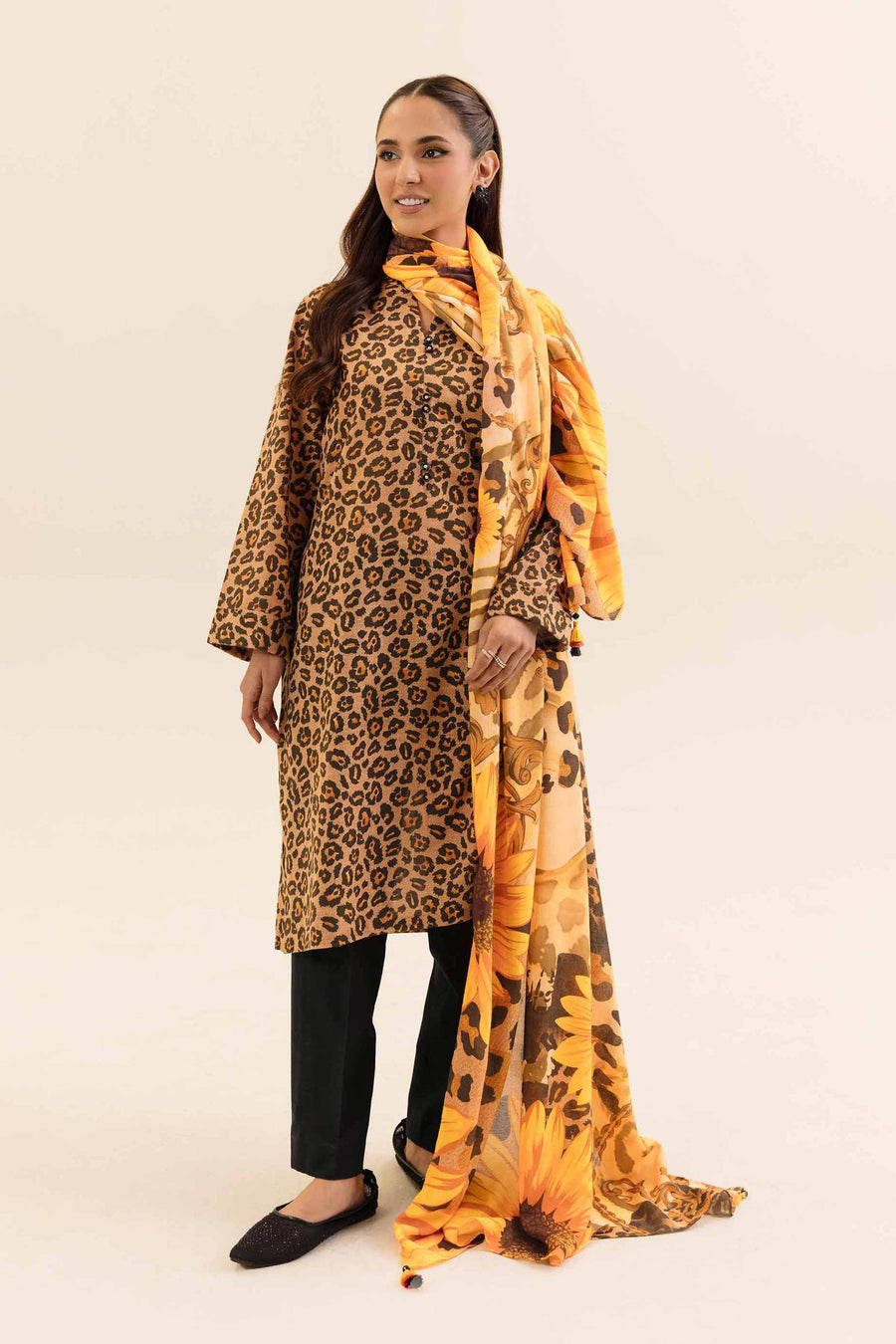 Nishat Any Day Printed Khaddar Unstitched 2Pc Suit - 42404095