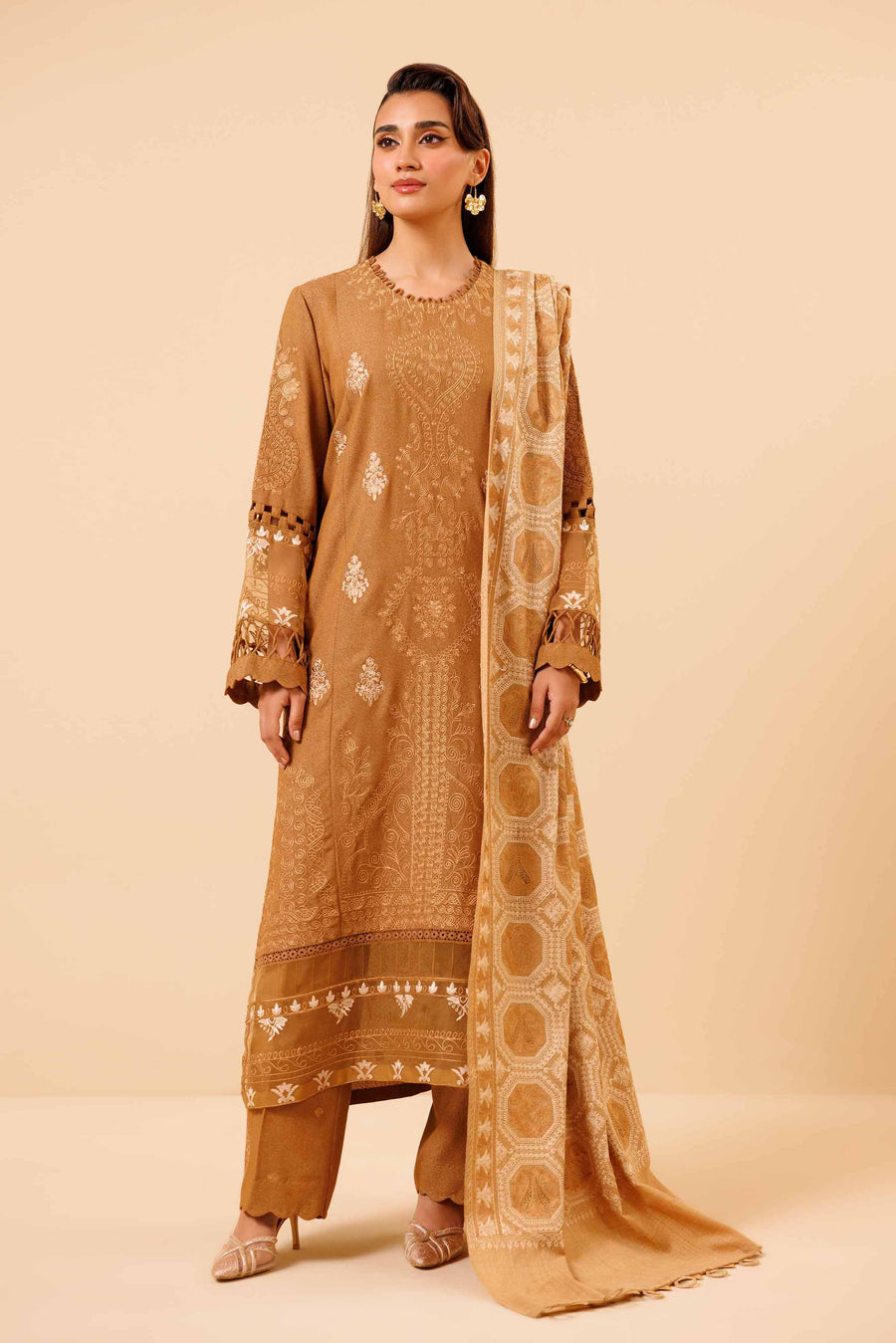 Nishat Winter Drop-2 Embroidered Karandi Unstitched 3Pc Suit - 42404392
