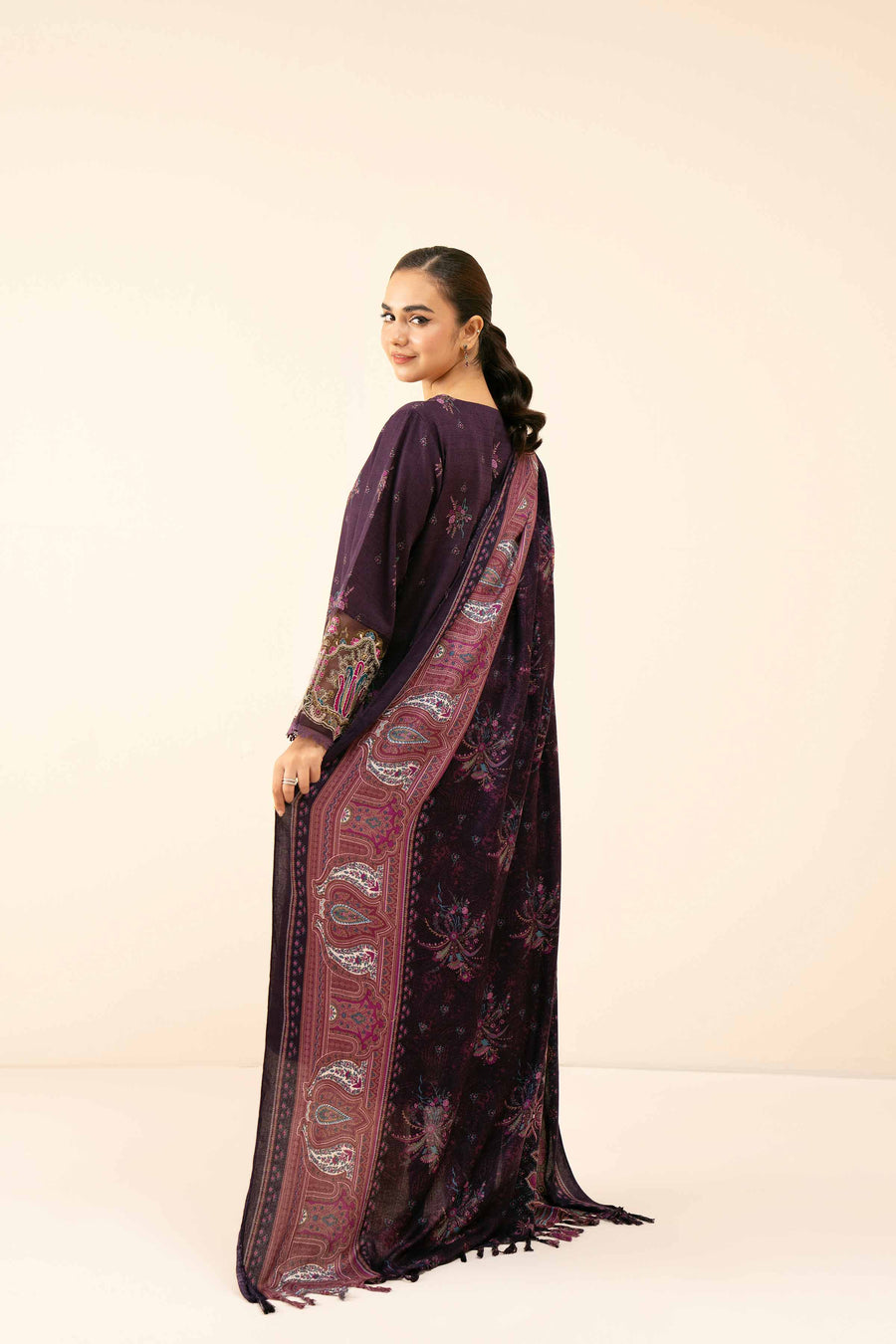 Nishat Winter Drop-2 Embroidered Khaddar Unstitched 2Pc Suit - 42404406